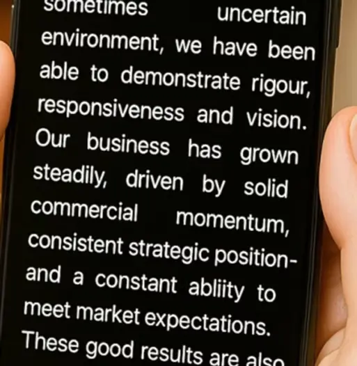 Sous-titrage en direct affiché sur smartphone — solution IA SOGEDICOM